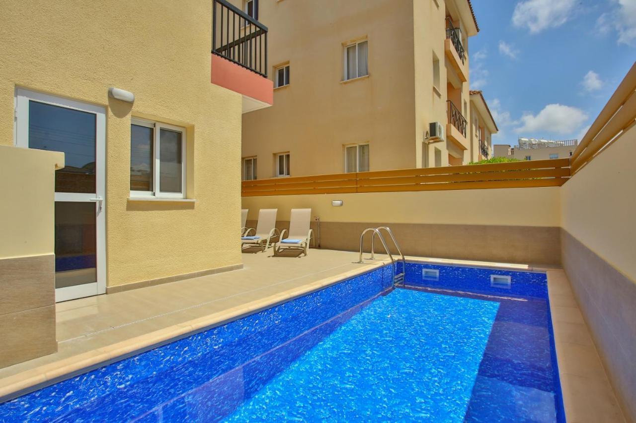 Star House Villa Paphos Eksteriør bilde
