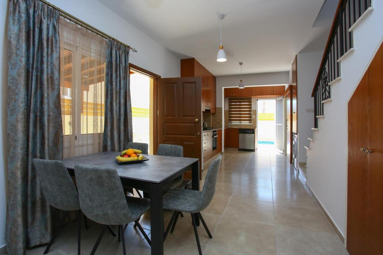 Star House Villa Paphos Eksteriør bilde