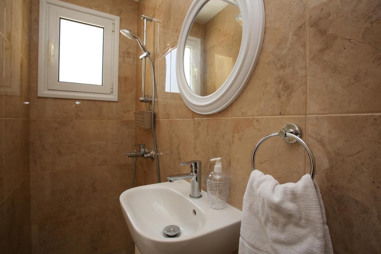 Star House Villa Paphos Eksteriør bilde
